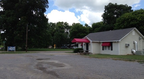 This Remote Restaurant Hiding In Mississippi Is The Definition Of A Hidden Gem