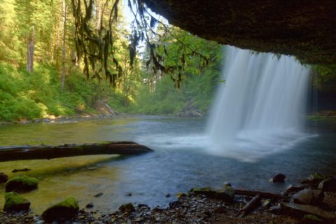 The Hiking Trail Hiding In Oregon That Will Transport You To Another World