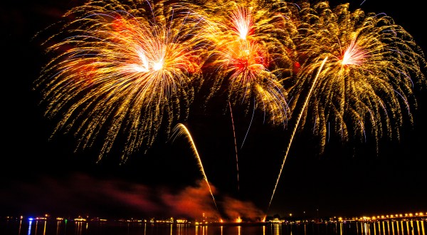 You Won’t Want To Miss These Incredible Fireworks Shows In Florida This Year