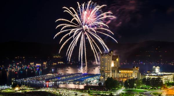 You Won’t Want To Miss These Incredible Fireworks Shows In Idaho This Year