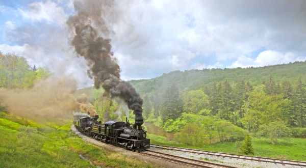 You’ll Absolutely Love A Ride On West Virginia’s Majestic Mountain Train This Summer