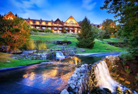 Most People Don't Realize These 10 Resorts Are Hiding Right Here In Missouri