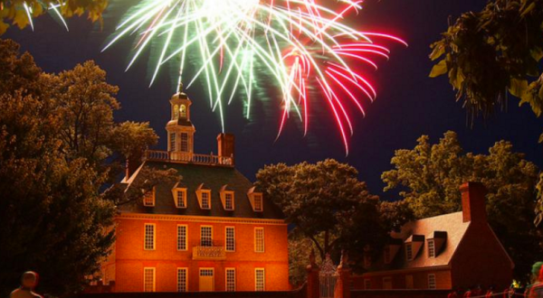 You Won’t Want To Miss These Incredible Fireworks Shows In Virginia This Year