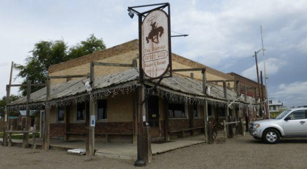 10 Wildly Famous Restaurants In Montana That Are Totally Worth The Hullabaloo