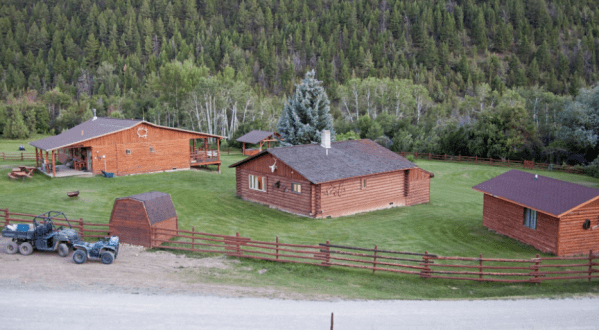 These 7 Peaceful Montana Farms Would Love To Host You Overnight