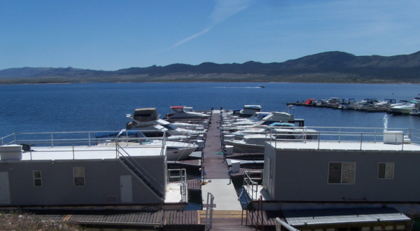 These Floating Cabins In Utah Are The Ultimate Place To Stay Overnight This Summer