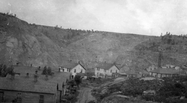 These 11 Rare Photos Show Wyoming’s Mining History Like Never Before