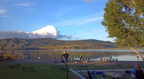 Try These 10 Montana Restaurants For A Magical Outdoor Dining Experience