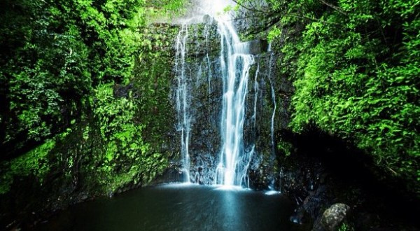 You’ll Want To Add This Secluded Swimming Hole To Your Hawaii Bucket List