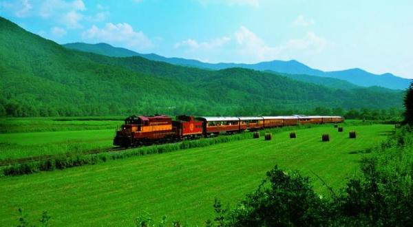 You’ll Absolutely Love A Ride On North Carolina’s Majestic Mountain Train This Summer