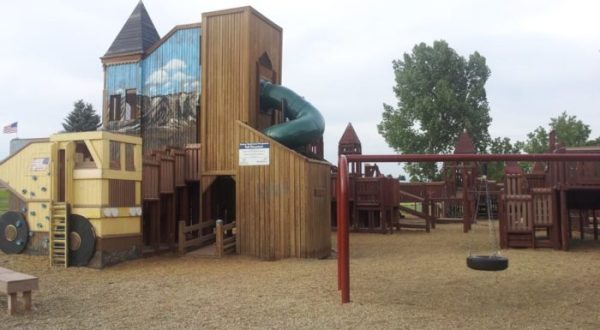 13 Amazing Playgrounds In Nevada That Will Make You Feel Like A Kid Again