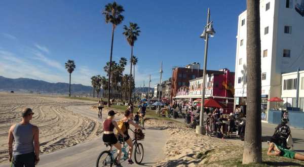 The Funkiest Beach Town In Southern California That Everyone Should Explore At Least Once
