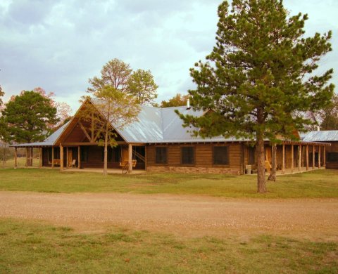 Spend The Night At This Guest Ranch In Oklahoma For An Unforgettable Country Retreat