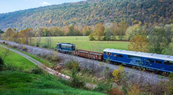 You’ll Absolutely Love A Ride On This Majestic Mountain Train Near Washington DC This Summer