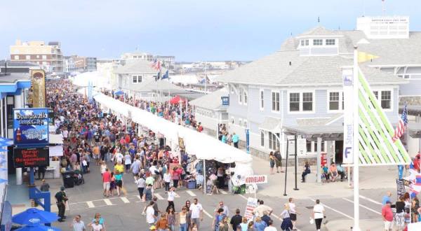 The Epic Outdoor Food Fest In New Hampshire You Simply Cannot Miss
