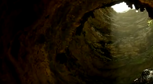 You’ll Want To Visit The Giant Sinkhole In Texas That Is Home To Millions Of Bats