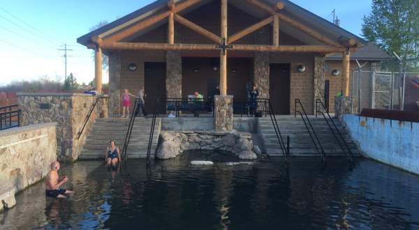 This Wyoming Hot Springs Is Believed To Have Healing Powers And You’ll Want To Visit