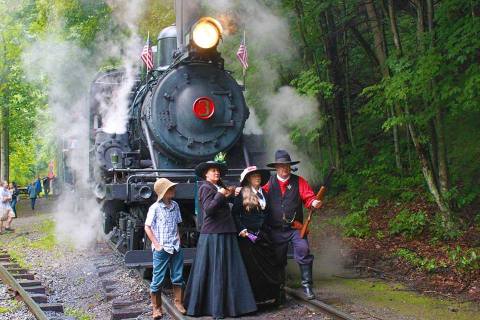 You'll Absolutely Love This Wild West Train Ride In West Virginia