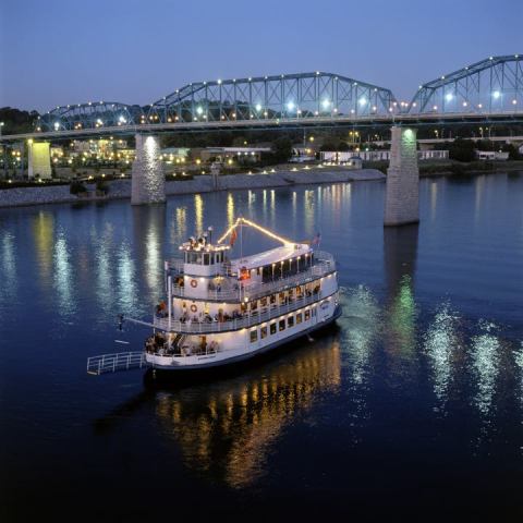 The Riverboat Cruise In Tennessee You Never Knew Existed