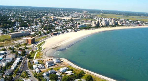 The Massachusetts Beach That’s Unlike Any Other In The World