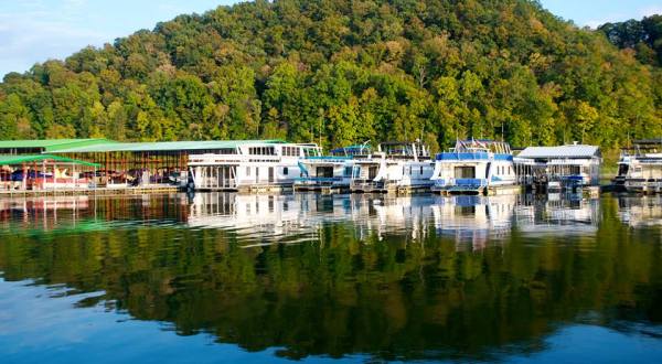 You’ll Definitely Want To Visit This Relaxing Kentucky Resort Before Summer Ends