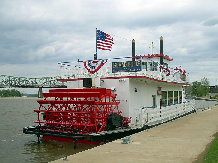 riverboat cruise huntington wv