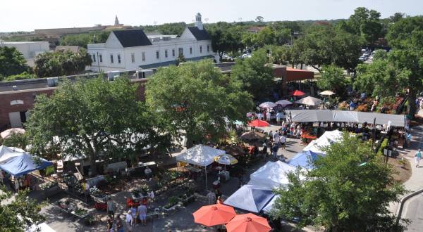You’ll Love A Visit To This Small Town Market In Florida