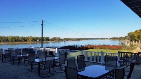 This Secluded Riverfront Restaurant In Nebraska Is One Of The Most Magical Places You'll Ever Eat