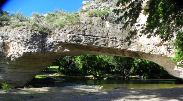 Nature Built A Bridge In This Wyoming Park And It Will Amaze You
