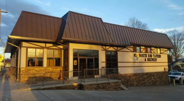 Everyone Goes Nuts For The Hamburgers At This Nostalgic Eatery In West Virginia