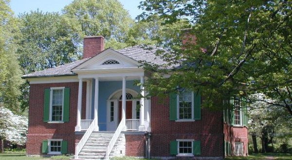This Hidden Gem In Kentucky Is Full Of Charm And History And You’ll Want To Visit