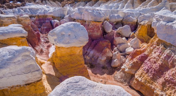 The Easy Hike Near Denver That’s Loaded With Geological Wonders