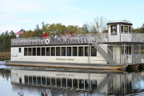 The Riverboat Cruise In Wisconsin You Never Knew Existed