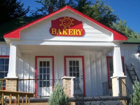 The One Arkansas Bakery You'll Want To Visit Every Single Day