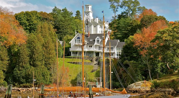 10 Inexpensive Road Trip Destinations In Maine That Won’t Break The Bank