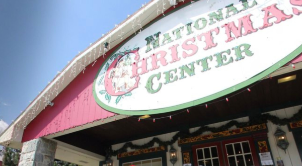 The Magical Place In Pennsylvania Where It’s Christmas Year-Round