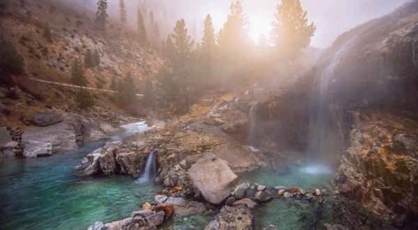 Everyone In Idaho Should Visit This Epic Hot Spring As Soon As Possible