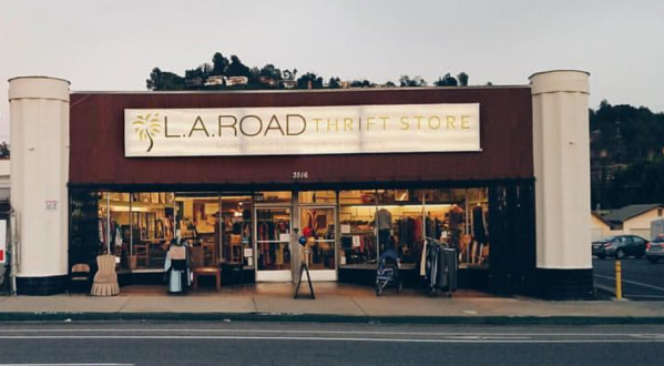 If You Live In Southern California, You Must Visit This Unbelievable Thrift Store At Least Once