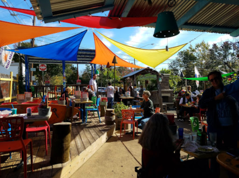 The Tropical Themed Restaurant In Virginia You Must Visit Before Summer’s Over