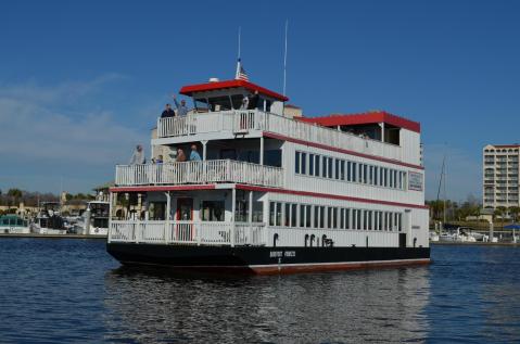 The Riverboat Cruise In South Carolina You Never Knew Existed
