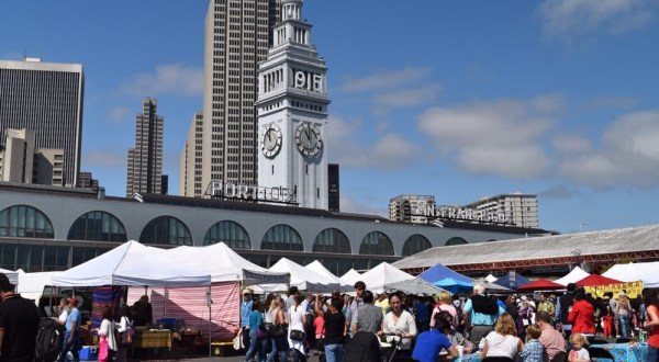 Everyone In San Francisco Must Visit This Epic Farmers Market At Least Once