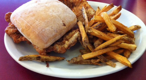 The World’s Best Tenderloin Sandwiches Can Be Found Right Here In Iowa