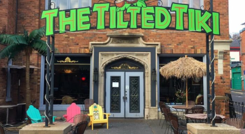 The Tropical Themed Restaurant In Minnesota You Must Visit Before Summer's Over