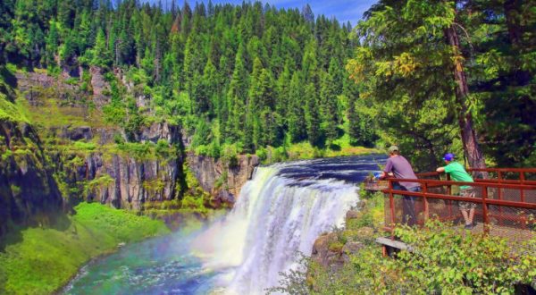 The 12 Most Incredible Natural Attractions In Idaho That Everyone Should Visit