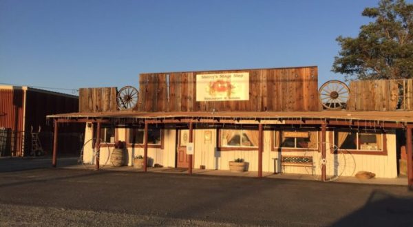 This Tiny Nevada Town Looks Straight Out Of The Old West
