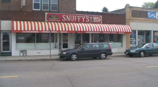 Minnesota’s Incredible Milkshake Bar Is What Dreams Are Made Of