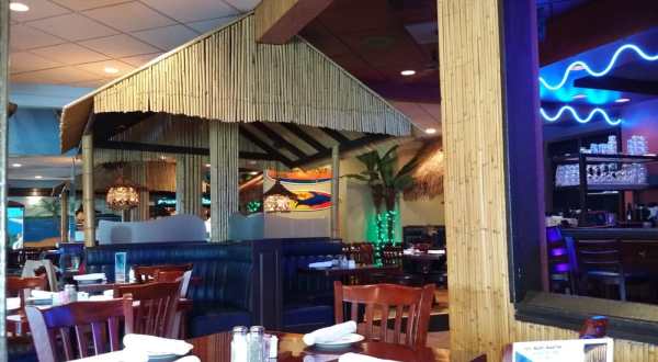 The Tropical Themed Restaurant In Michigan You Must Visit Before Summer’s Over