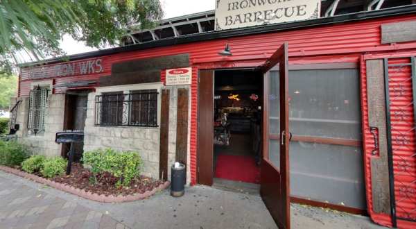 10 Barbecue Restaurants In Austin You Won’t Have To Wait In Line For