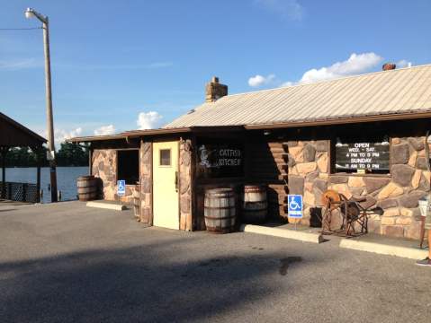 The Most Mouthwatering Catfish Is Waiting For You Inside This Kentucky Hidden Gem