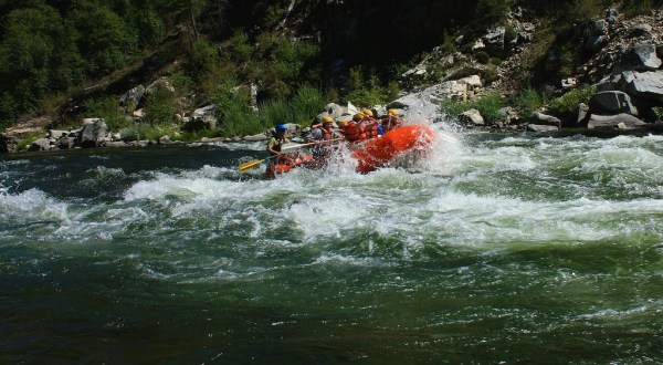 The 9 Best Idaho Rivers For White Water Rafting This Summer